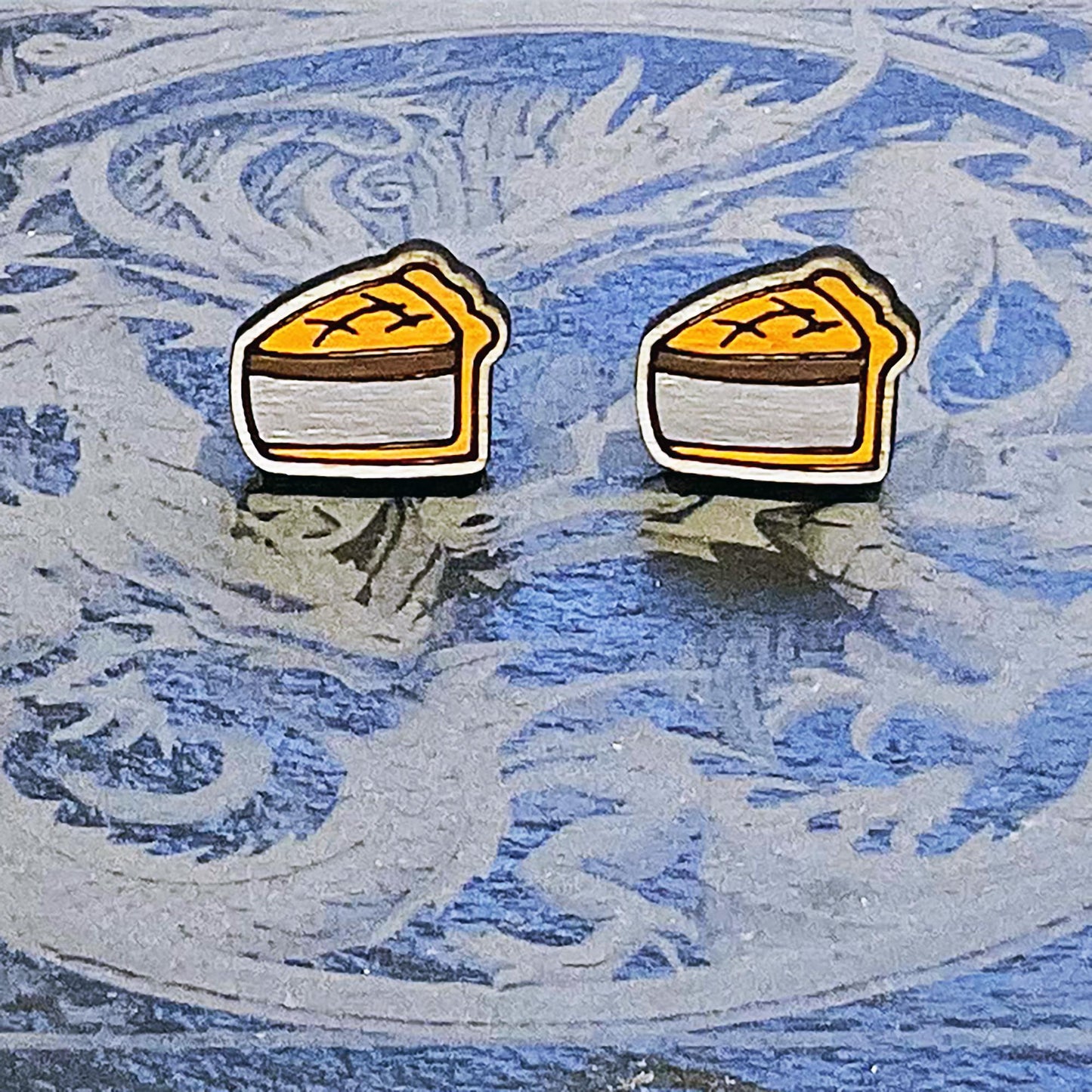 Pork pie stud earrings