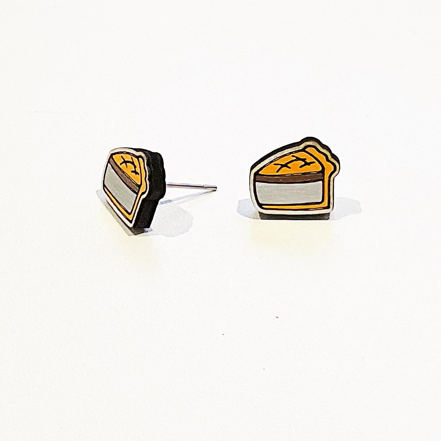 Pork pie stud earrings