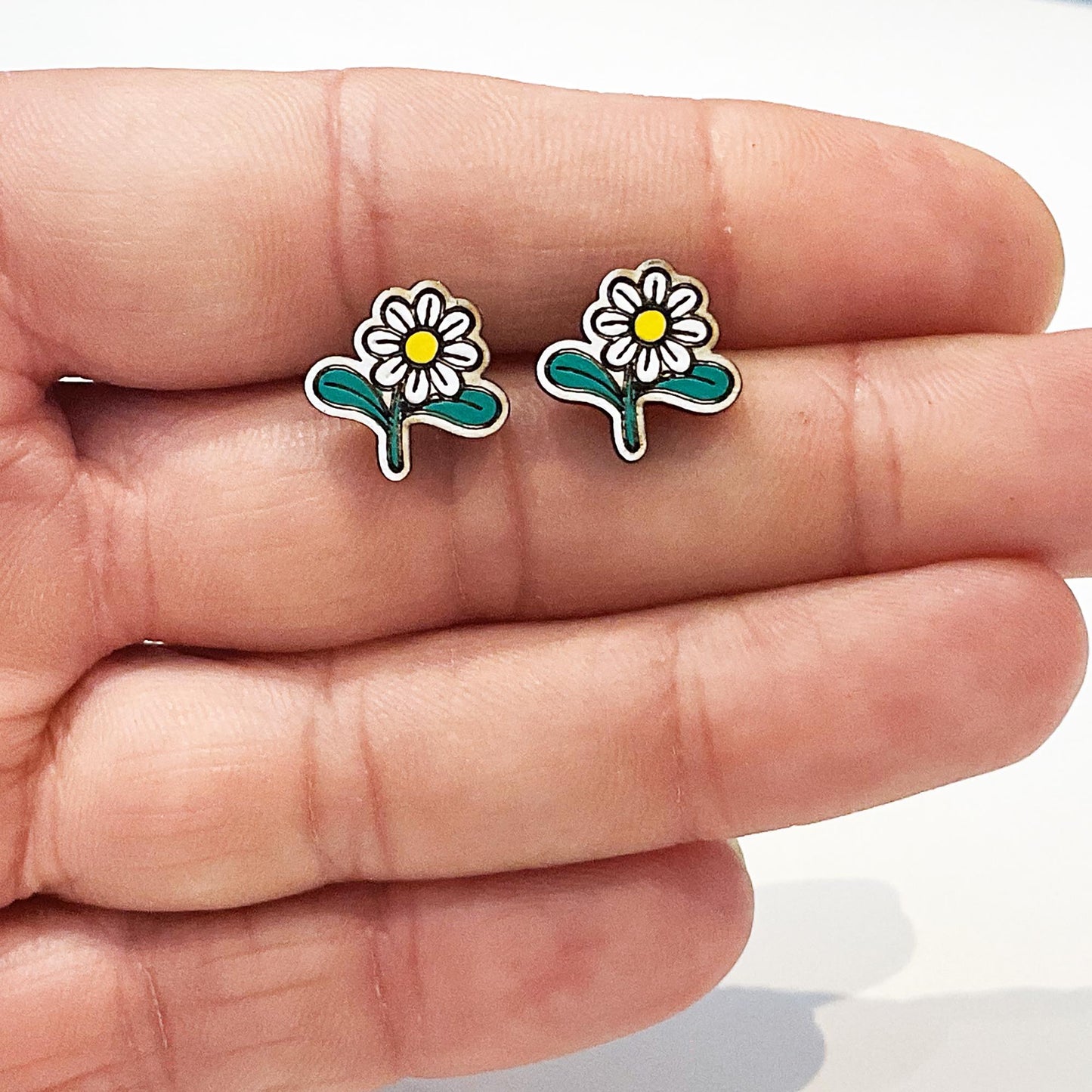 Daisy Flower stud earrings