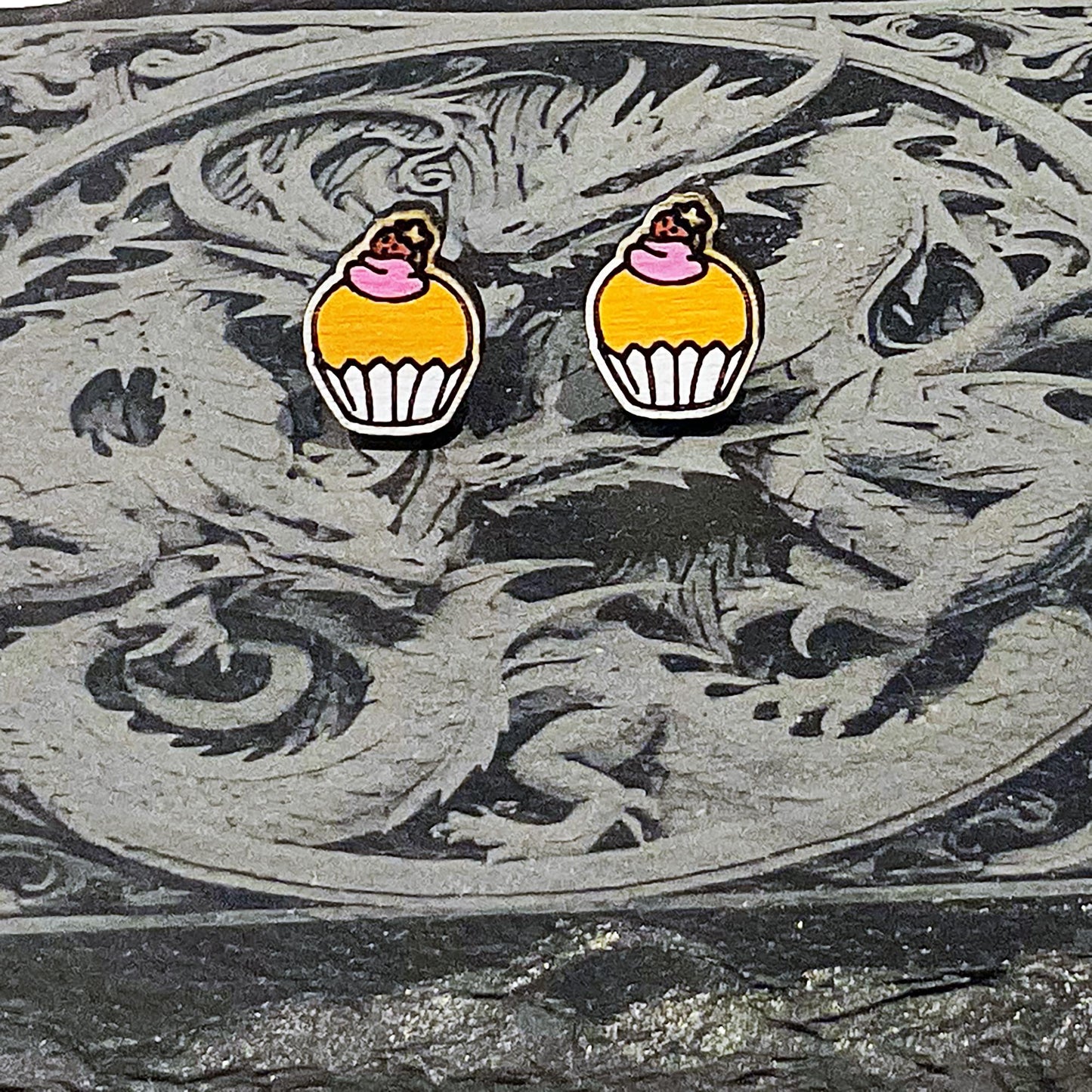Cupcake stud earrings